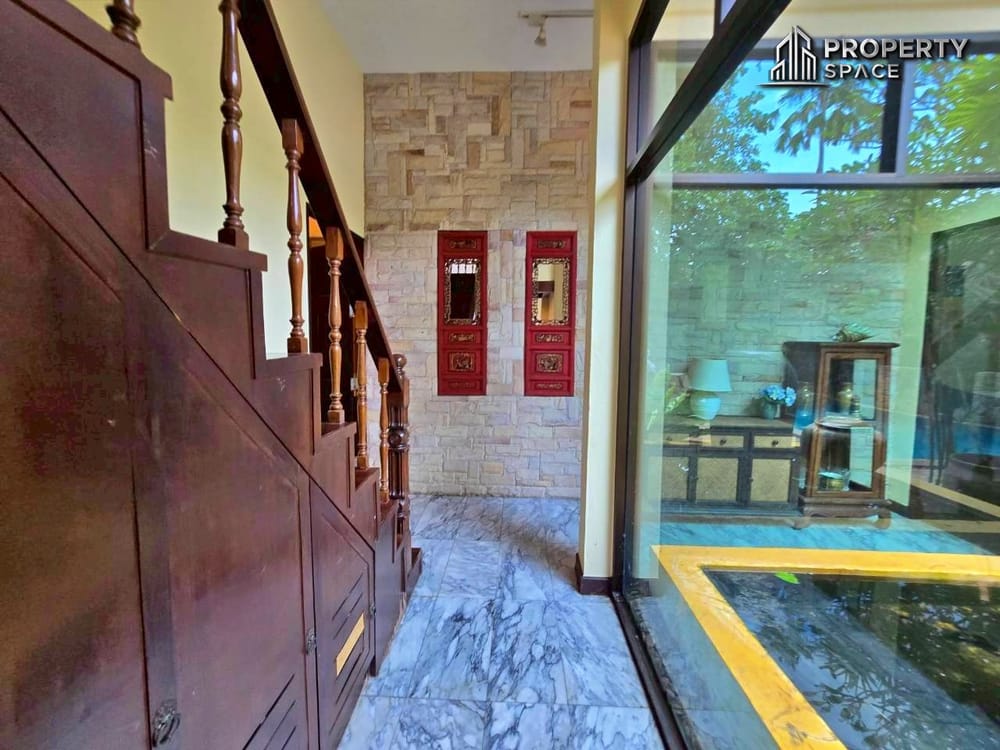 Pet-friendly 3 Bedroom Pool Villa In East Pattaya For Rent Image 14