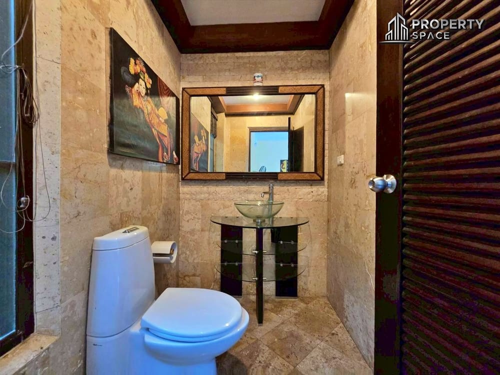 Pet-friendly 3 Bedroom Pool Villa In East Pattaya For Rent Image 11