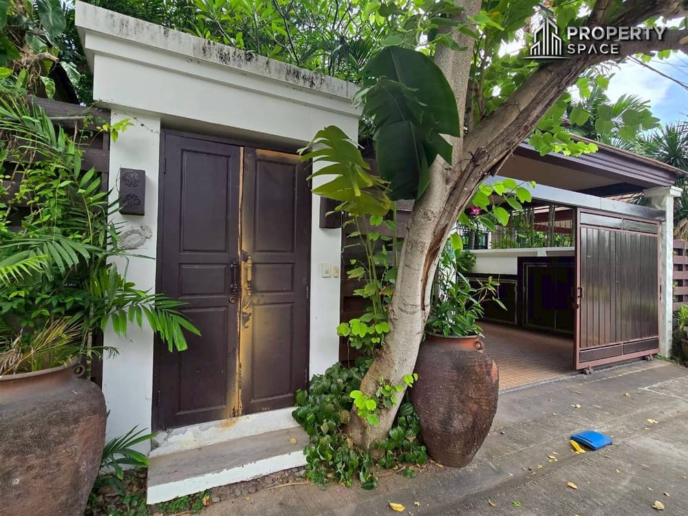 Pet-friendly 3 Bedroom Pool Villa In East Pattaya For Rent Image 43