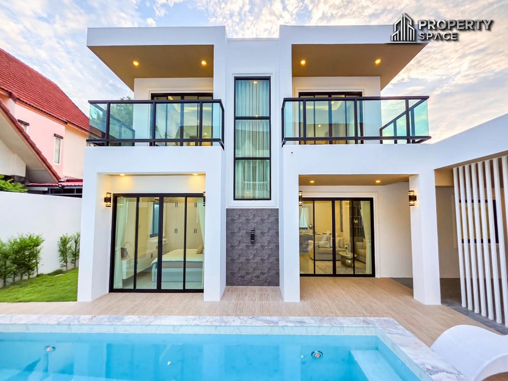 Brand New 2 Story 5 Bedroom Pool Villa Near Jomtien beach For Sale Image 1