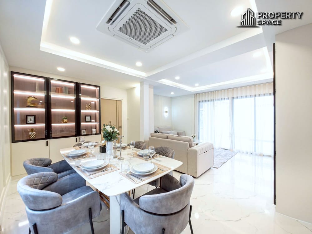 Brand New 2 Story 5 Bedroom Pool Villa Near Jomtien beach For Sale Image 6
