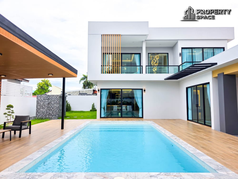 Brand New Luxury Huge 5 bedroom Pool Villa Near Jomtien Beach For Sale Image 3