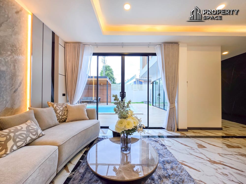 Brand New Luxury Huge 5 bedroom Pool Villa Near Jomtien Beach For Sale Image 14