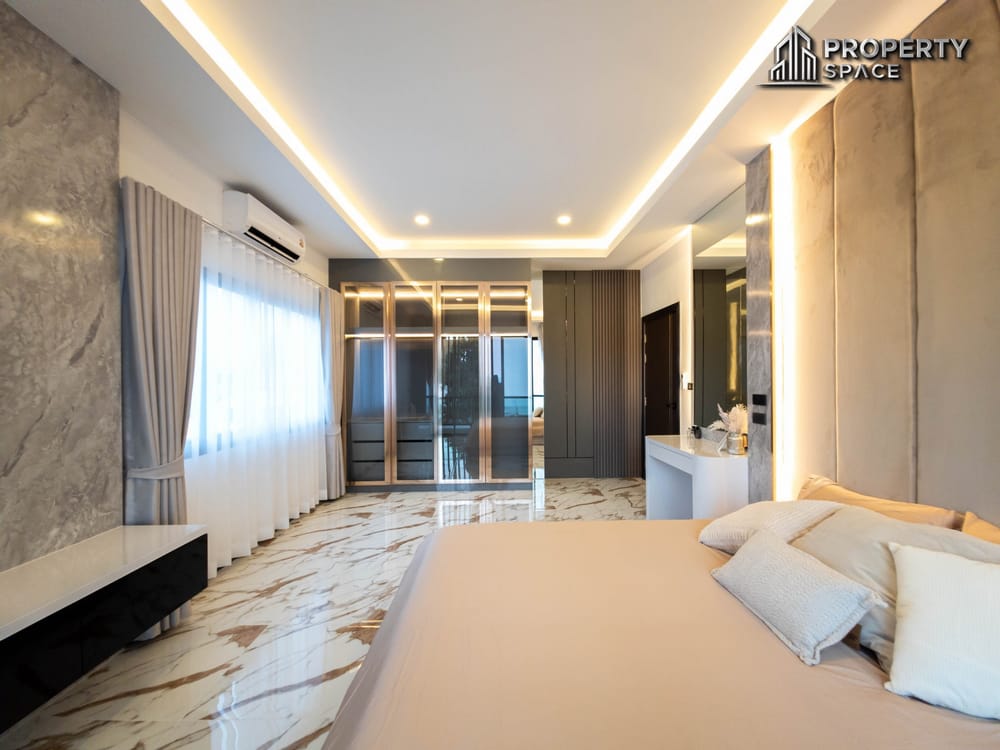 Brand New Luxury Huge 5 bedroom Pool Villa Near Jomtien Beach For Sale Image 29