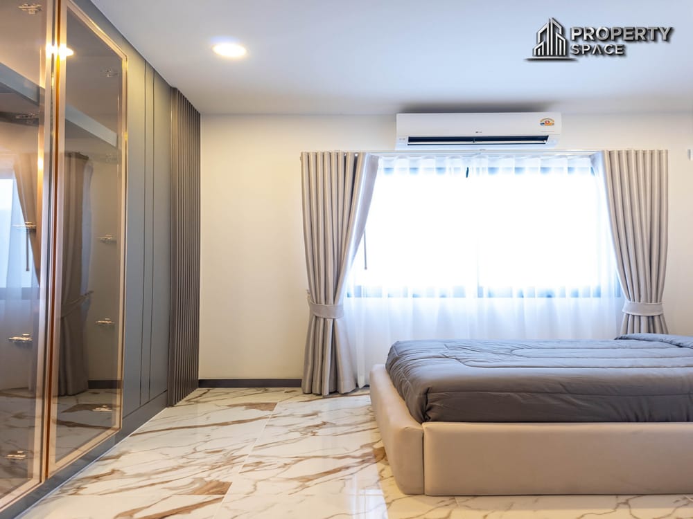 Brand New Luxury Huge 5 bedroom Pool Villa Near Jomtien Beach For Sale Image 38