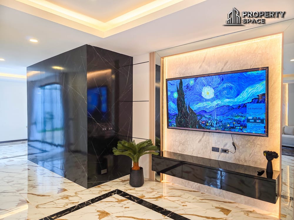 Brand New Luxury Huge 5 bedroom Pool Villa Near Jomtien Beach For Sale Image 8