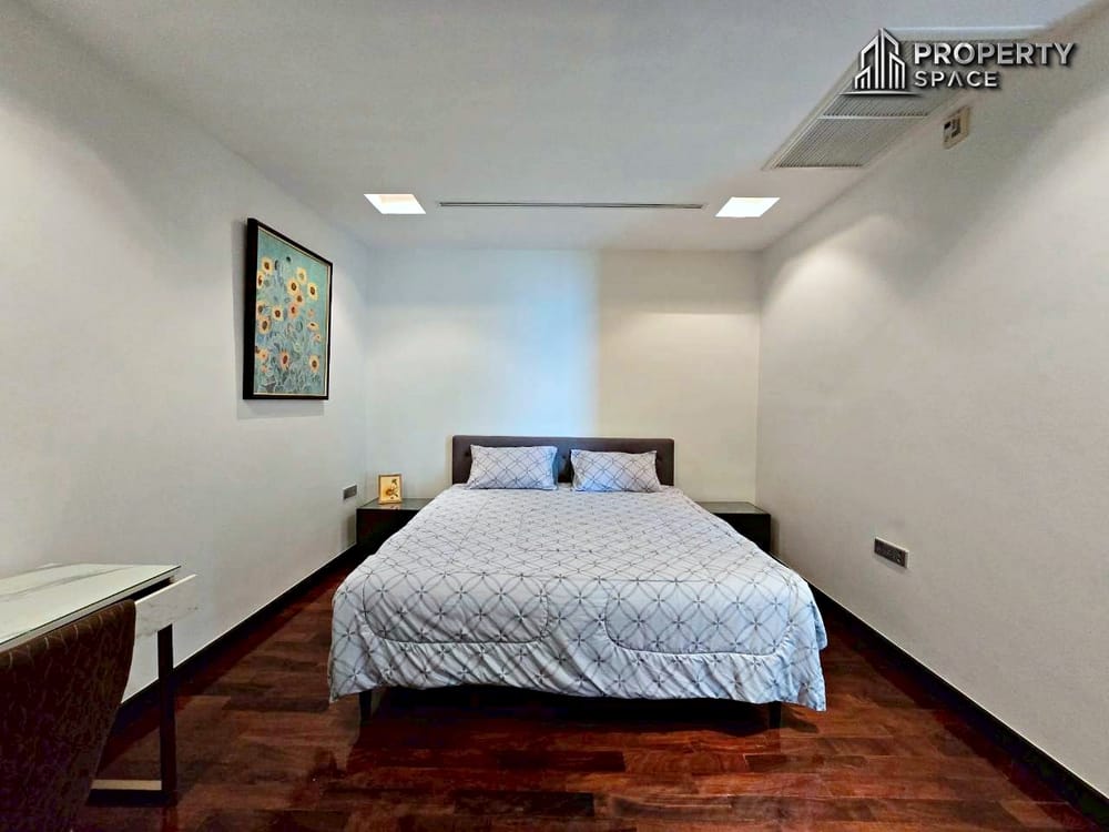 Stunning 2-Bedroom Condo in Ananya Beachfront Naklua For Rent  Image 25