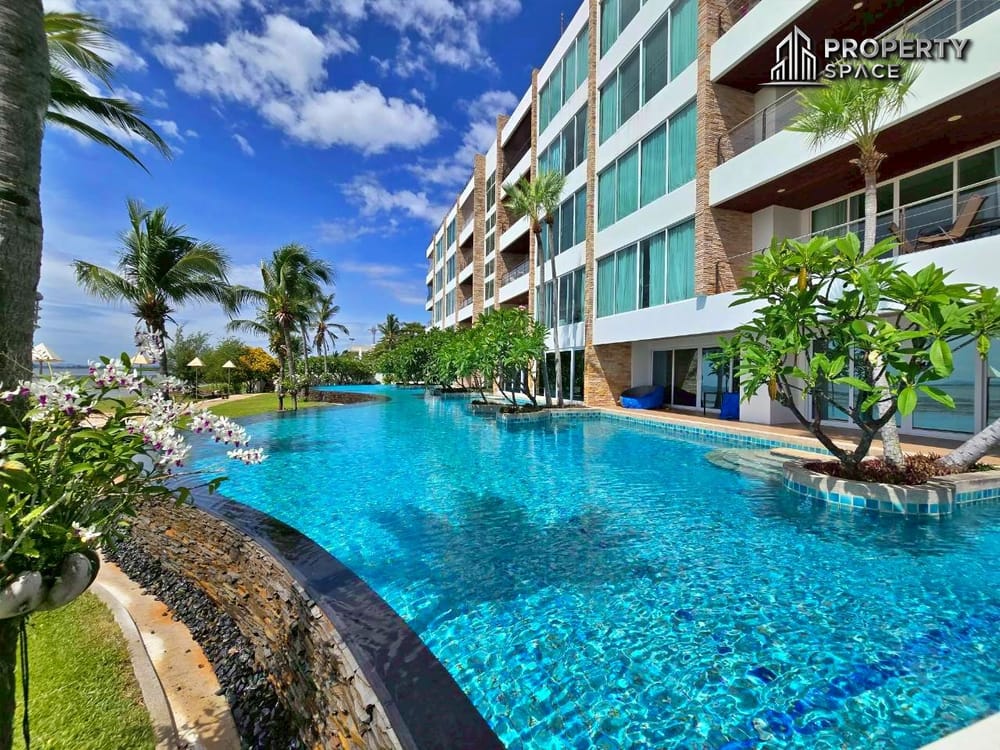 Stunning 2-Bedroom Condo in Ananya Beachfront Naklua For Rent  Image 4