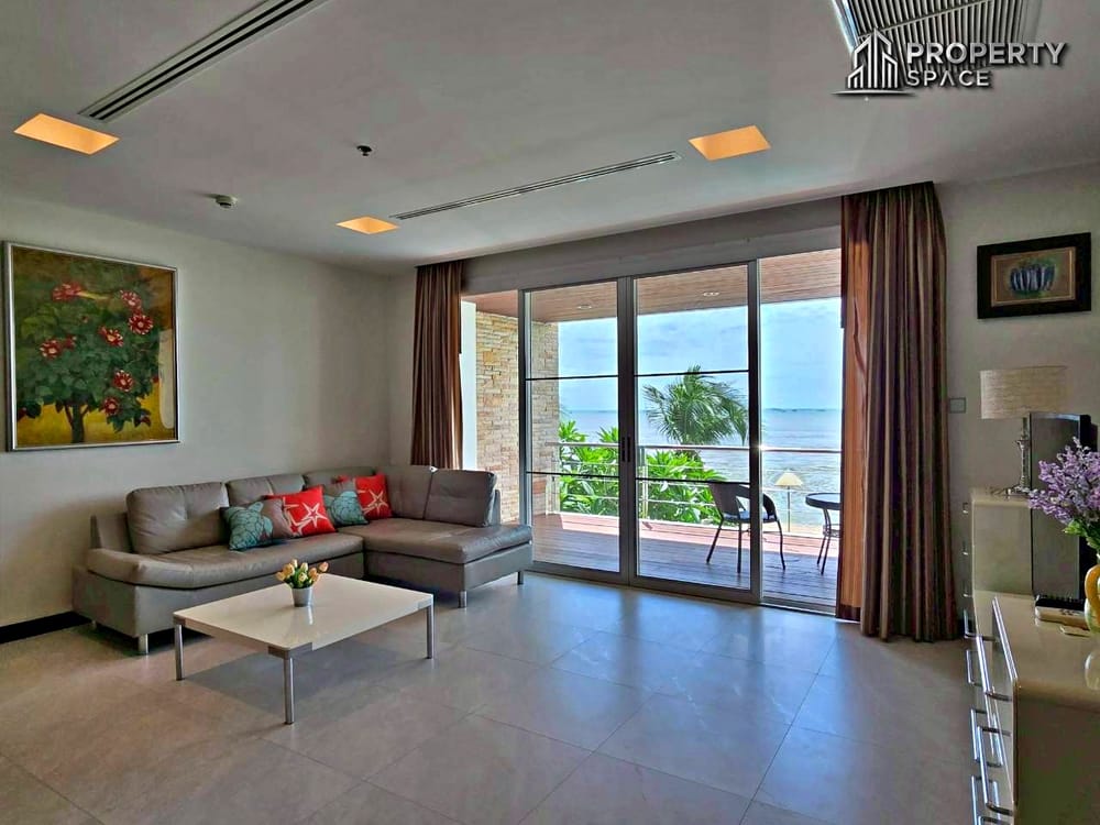 Stunning 2-Bedroom Condo in Ananya Beachfront Naklua For Rent  Image 6