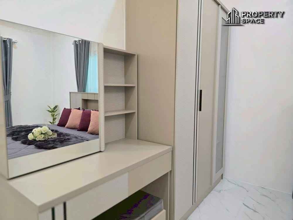 Modern Corner Single-Detached 3-Bedroom House In Huai Yai For Sale Image 15