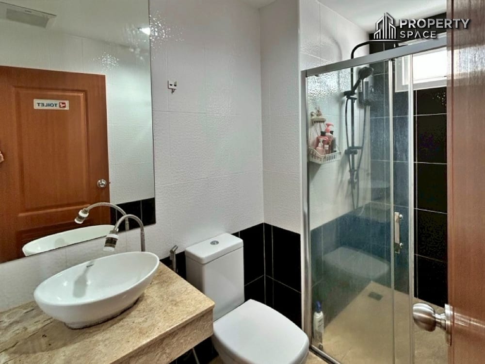 Affordable 1 Bedroom Condo In Trio Gem Jomtien Condo For Sale Image 9