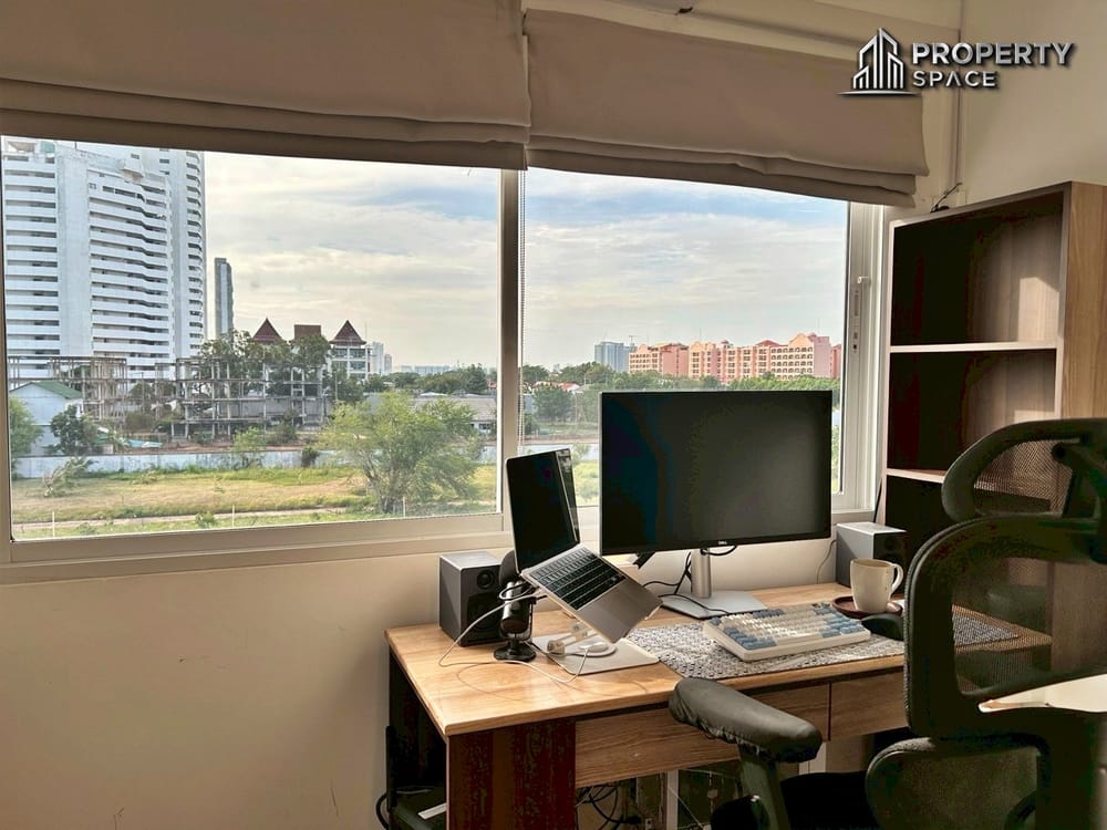 Affordable 1 Bedroom Condo In Trio Gem Jomtien Condo For Sale Image 6