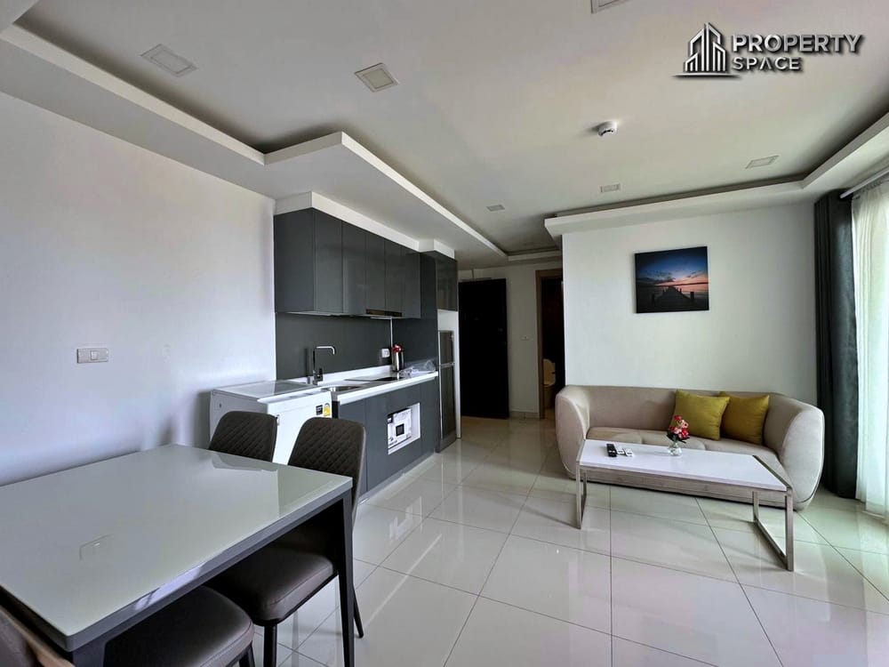 Foreign Quota 2-Bedroom In Arcadia Beach Continental Condo For Sale Image 5