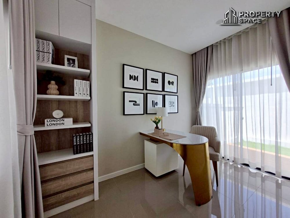 Brand New 4 Bedroom House In Secured Compound In Huay Yai Pattaya For Sale Image 9