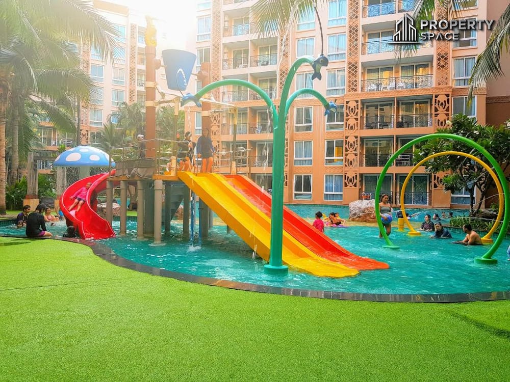 Pool View 2-Bedroom Condo In Atlantis Condo Resort Jomtien For Sale Image 9
