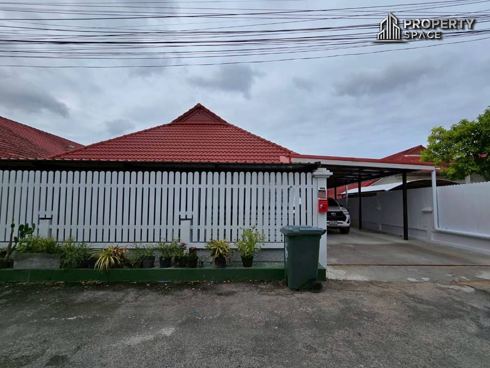 Design Your Dream Home – 3-Bedroom House with Big Backyard in East Pattaya For Sale Image 1