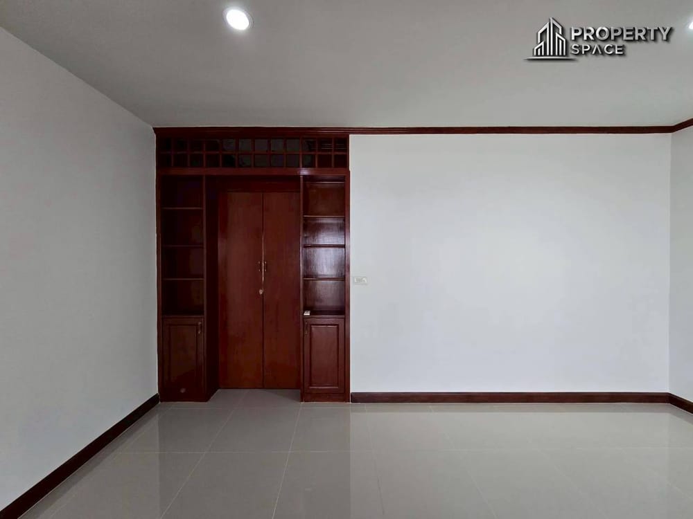 Design Your Dream Home – 3-Bedroom House with Big Backyard in East Pattaya For Sale Image 7