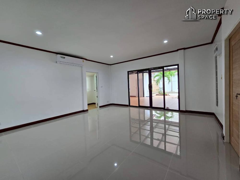 Design Your Dream Home – 3-Bedroom House with Big Backyard in East Pattaya For Sale Image 6