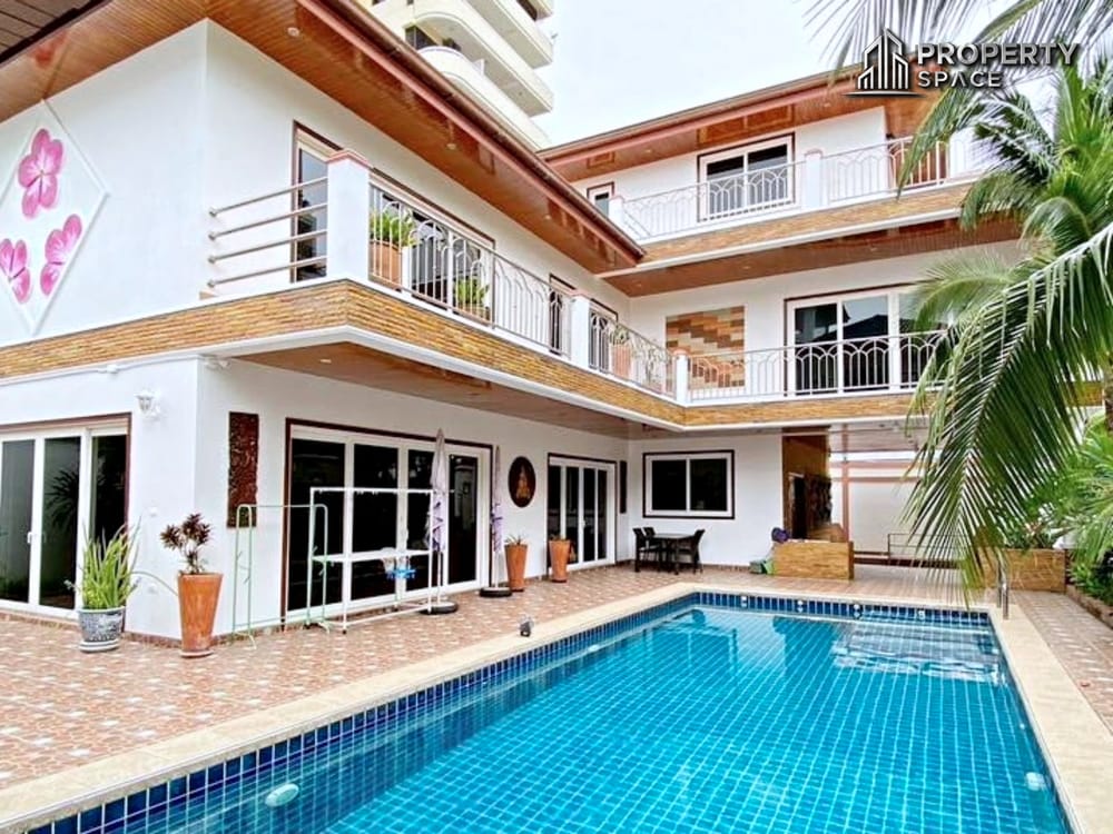 Luxury Spacious 4 Bedroom Pool Villa In Na Jomtien Pattaya For Rent Image 3