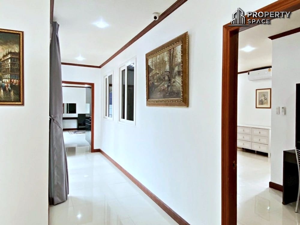Luxury Spacious 4 Bedroom Pool Villa In Na Jomtien Pattaya For Rent Image 14