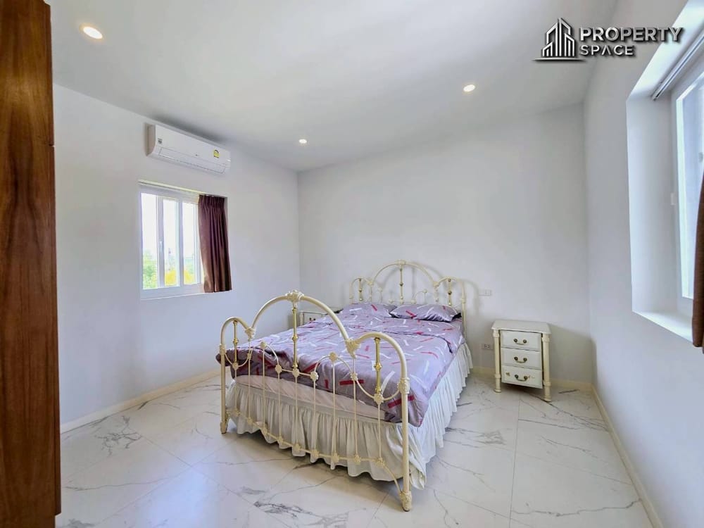 Pet-Friendly 2-Bedroom Pool Villa in East Pattaya For Rent Image 22
