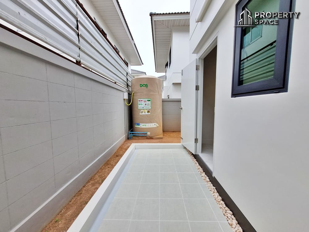 Brand New 4 Bedroom Detached House In Supalai Parkville Pattaya For Sale Image 23