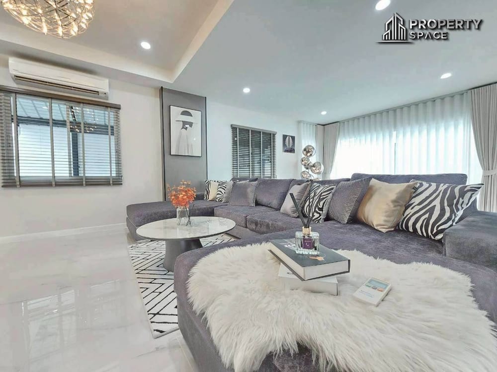 Luxurious 4-Bedroom Pool Villa With Stylish Interiors In East Pattaya For Sale Image 7