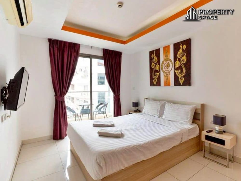 Foreign Quota Spacious 1-Bedroom Condo in C-View Residence Pattaya For Sale Image 6