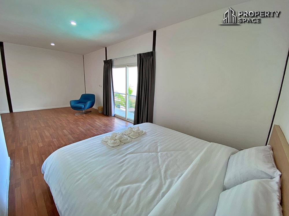 5 Bedroom Pool Villa In East Pattaya For Sale And Rent Image 13