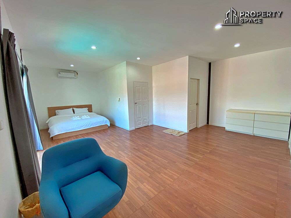 5 Bedroom Pool Villa In East Pattaya For Sale And Rent Image 14