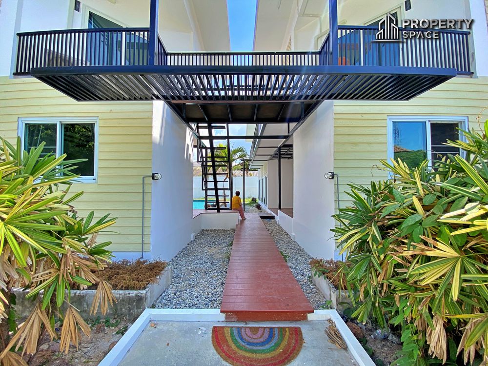 5 Bedroom Pool Villa In East Pattaya For Sale And Rent Image 34