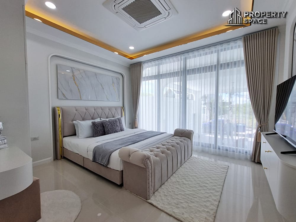 Brand New Modern Luxury 4 Bedroom Pool Villa In Huay Yai Pattaya For Sale Image 24