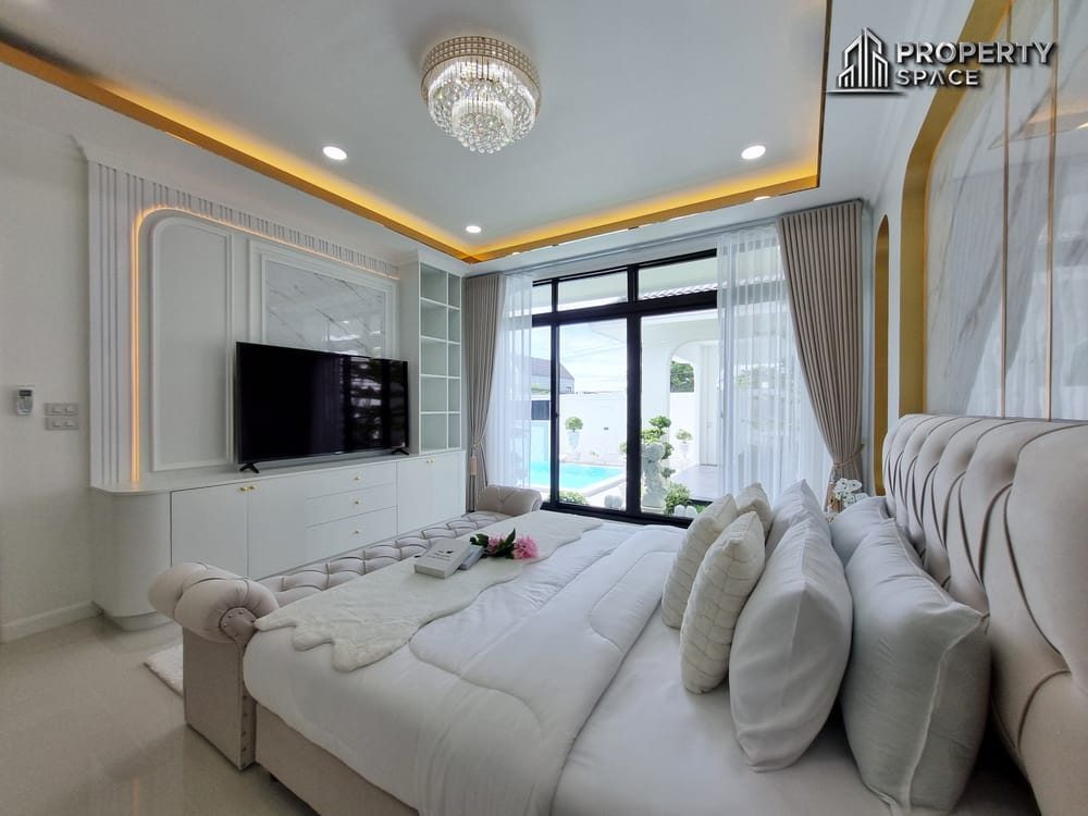 Brand New Modern Luxury 4 Bedroom Pool Villa In Huay Yai Pattaya For Sale Image 38
