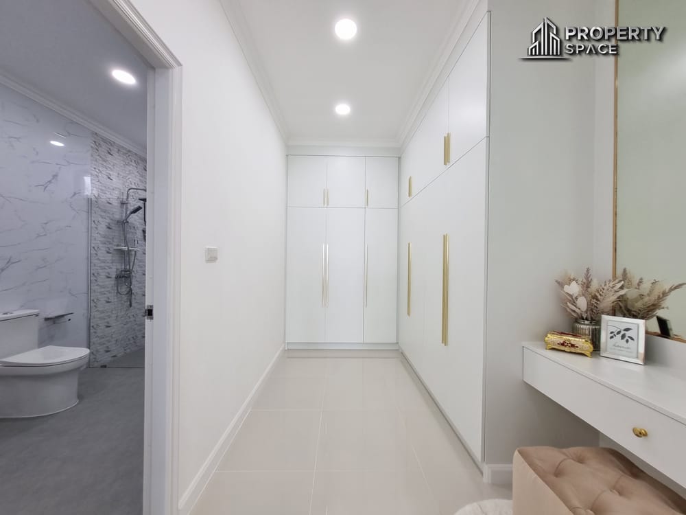 Brand New Modern Luxury 4 Bedroom Pool Villa In Huay Yai Pattaya For Sale Image 41