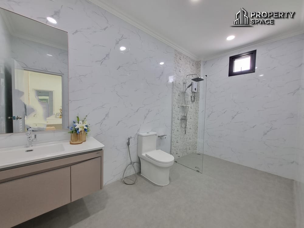 Brand New Modern Luxury 4 Bedroom Pool Villa In Huay Yai Pattaya For Sale Image 42