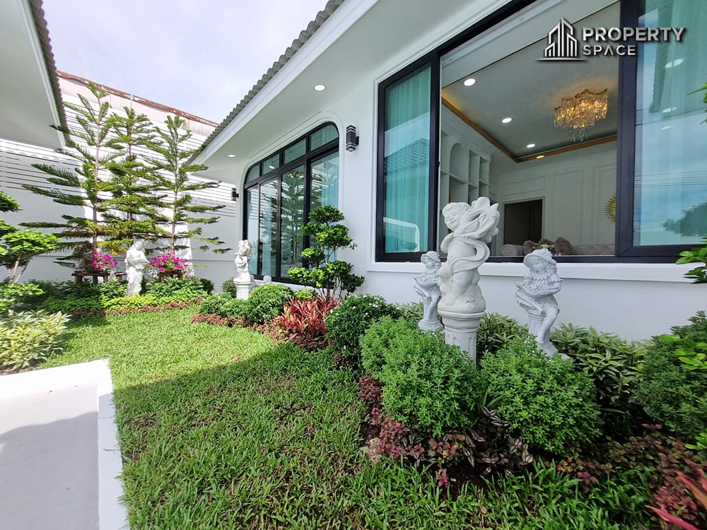 Brand New Modern Luxury 4 Bedroom Pool Villa In Huay Yai Pattaya For Sale Image 43