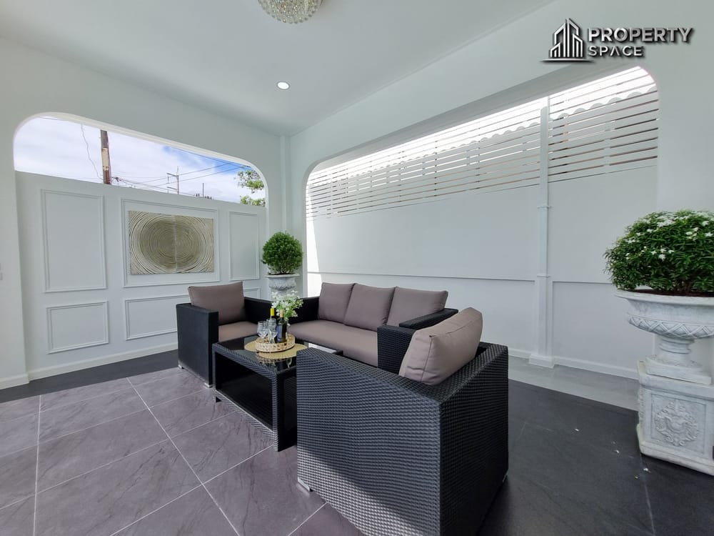 Brand New Modern Luxury 4 Bedroom Pool Villa In Huay Yai Pattaya For Sale Image 46