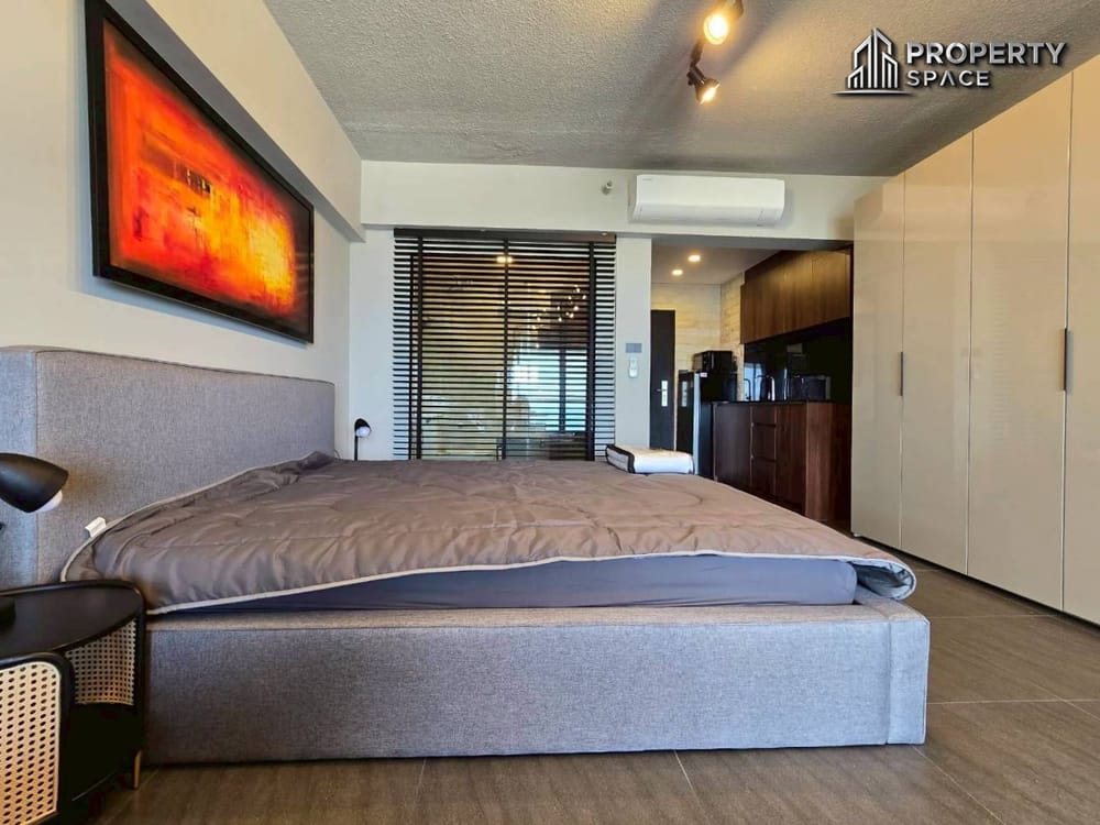 Sea View Modern Studio Condo in Metro Jomtien Pattaya For Rent Image 6