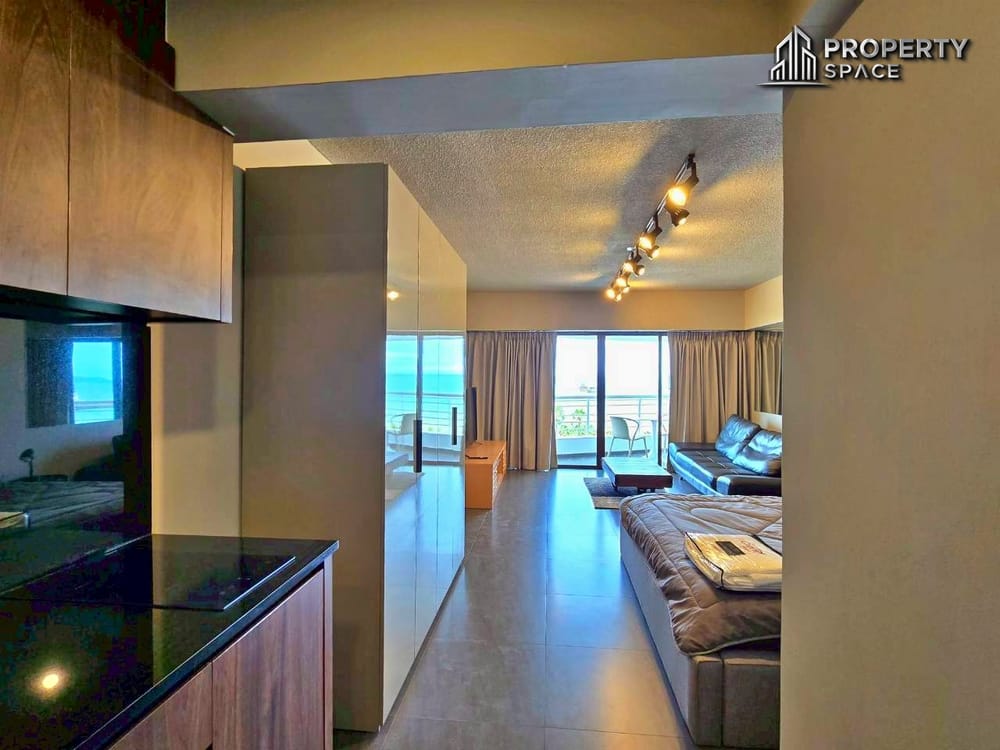 Sea View Modern Studio Condo in Metro Jomtien Pattaya For Rent Image 13