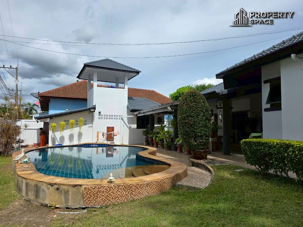 Big Land 4 Bedroom Pool Villa On 1 Rai Land In East Pattaya For Sale Image 32