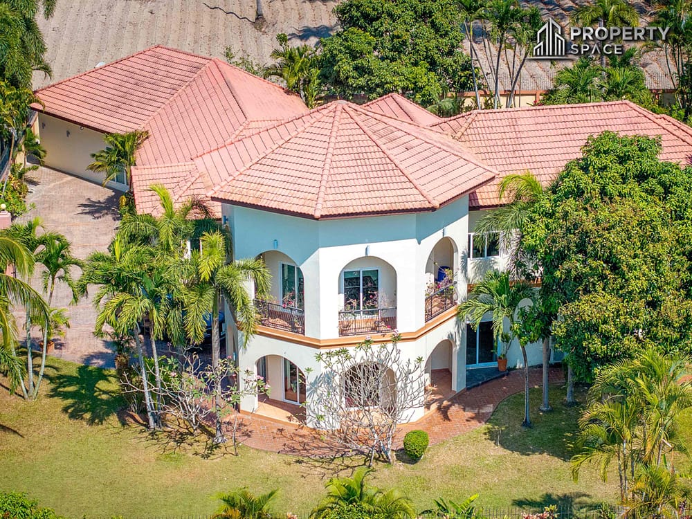 Stunning 5-Bedroom Pool Villa On Land Over 1 Rai In Huay Yai Pattaya For Sale Image 4