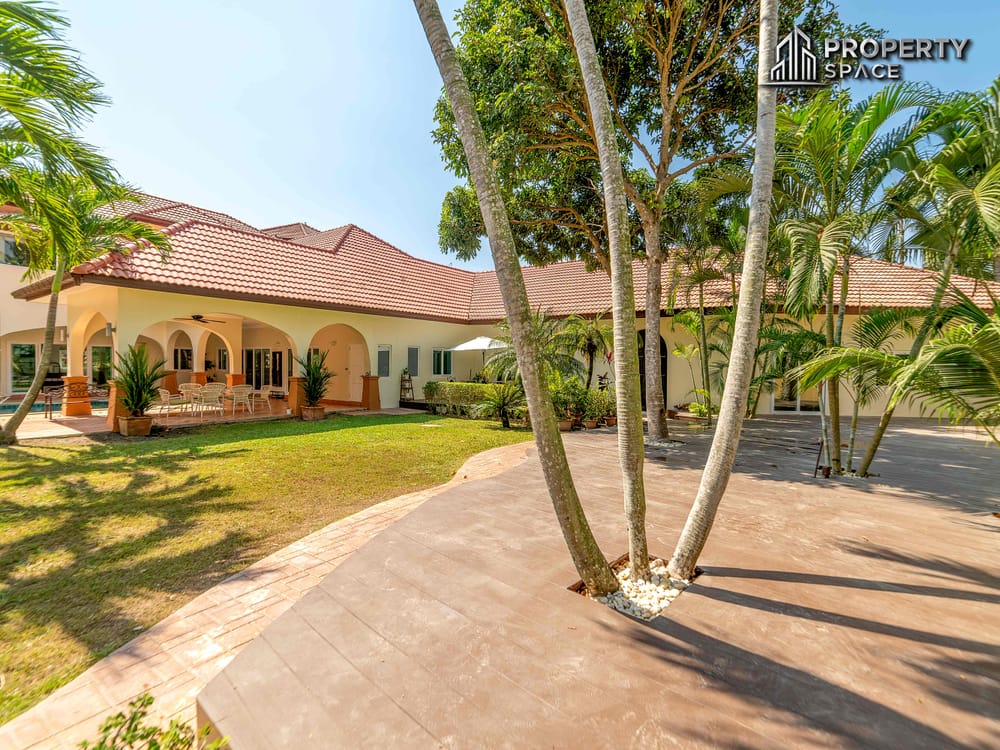 Stunning 5-Bedroom Pool Villa On Land Over 1 Rai In Huay Yai Pattaya For Sale Image 45