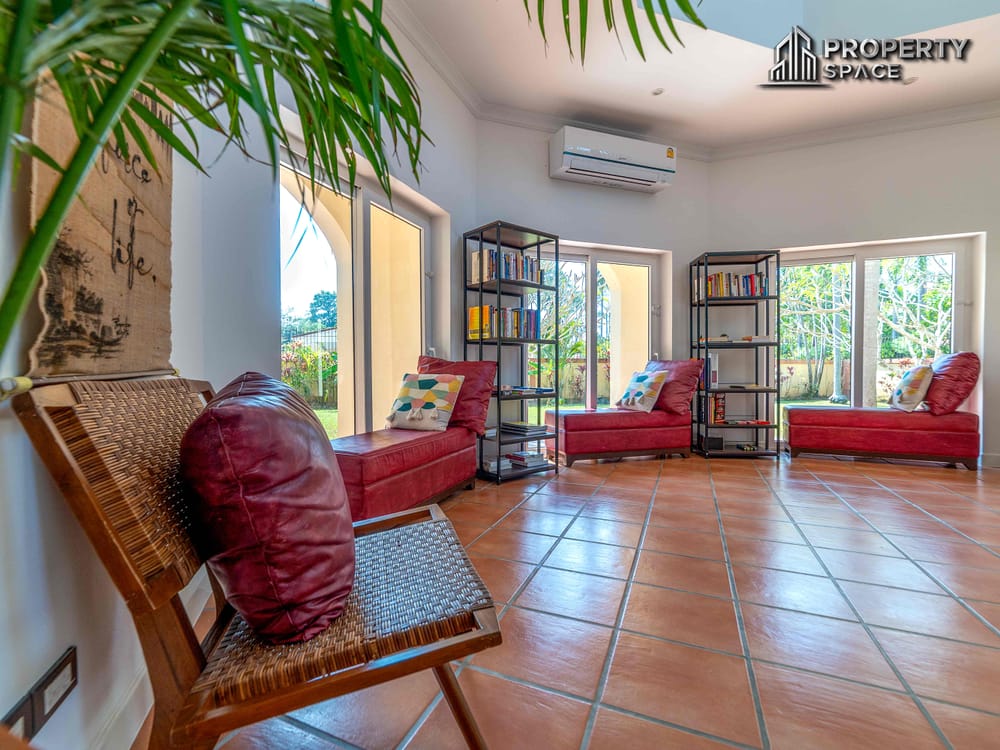 Stunning 5-Bedroom Pool Villa On Land Over 1 Rai In Huay Yai Pattaya For Sale Image 10
