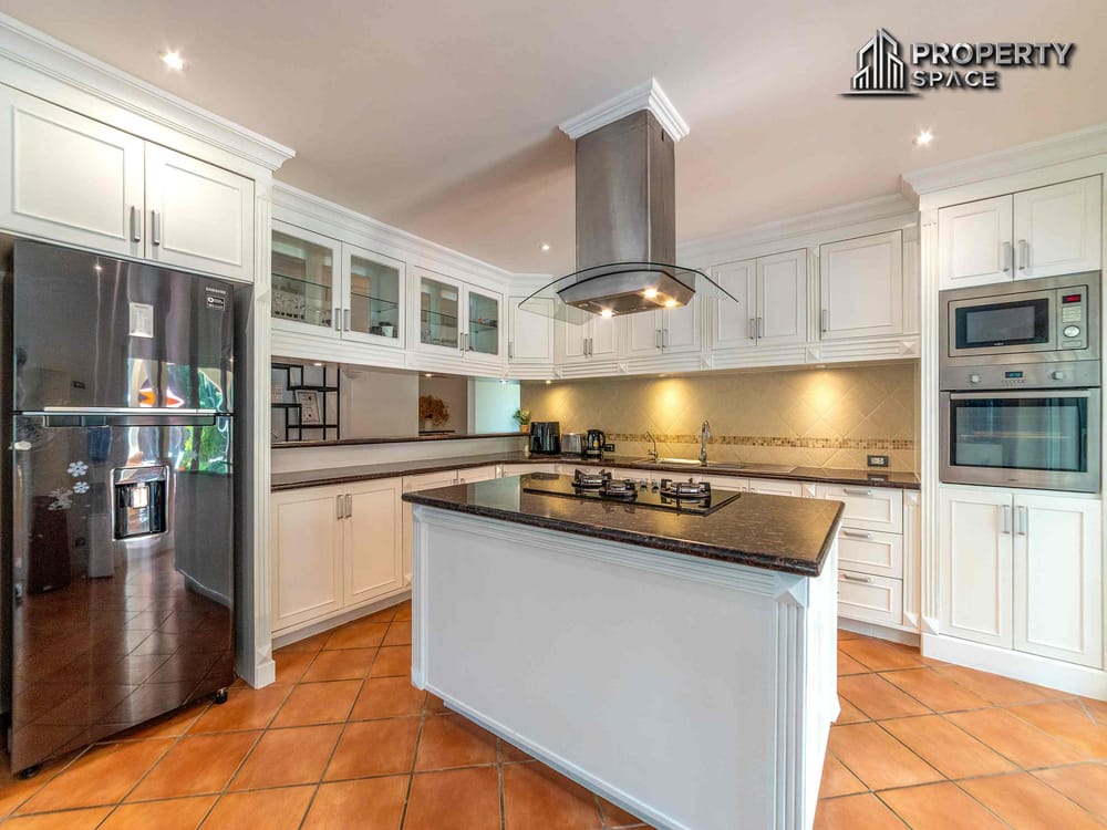 Stunning 5-Bedroom Pool Villa On Land Over 1 Rai In Huay Yai Pattaya For Sale Image 15