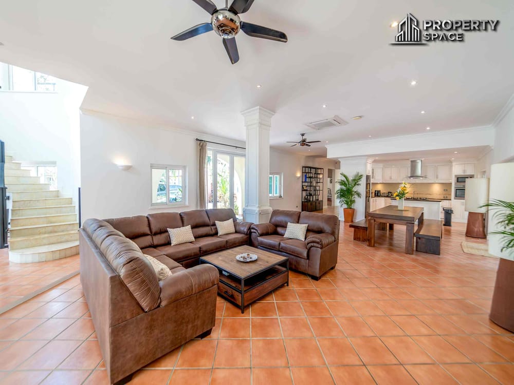Stunning 5-Bedroom Pool Villa On Land Over 1 Rai In Huay Yai Pattaya For Sale Image 12