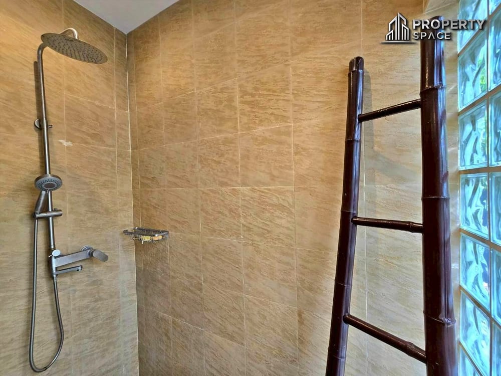 3-Bedroom Pool Villa with Stylish Mezzanine and Tropical Garden For sale  Image 14