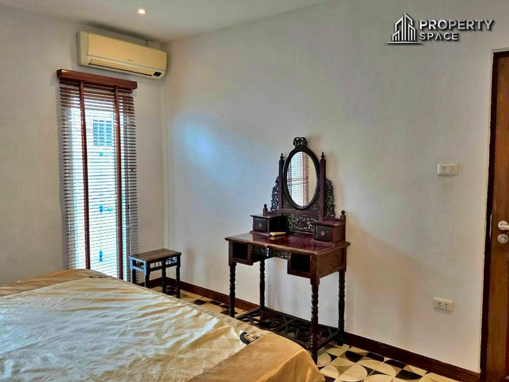3-Bedroom Pool Villa with Stylish Mezzanine and Tropical Garden For sale  Image 25