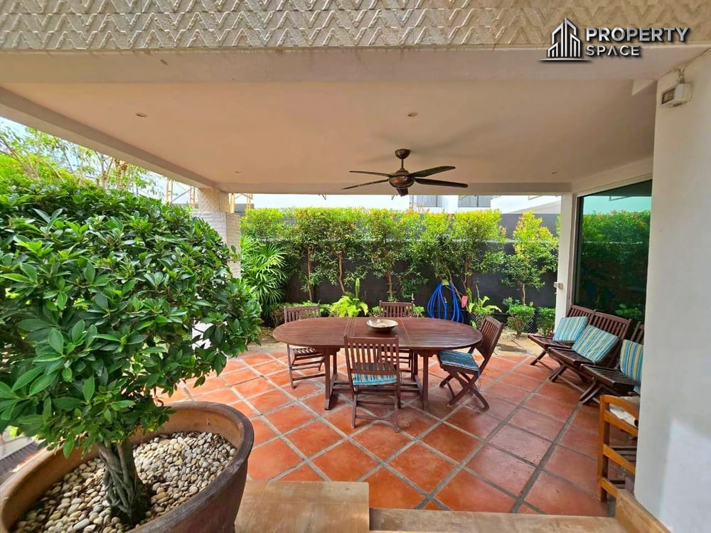 3-Bedroom Pool Villa with Stylish Mezzanine and Tropical Garden For sale  Image 38
