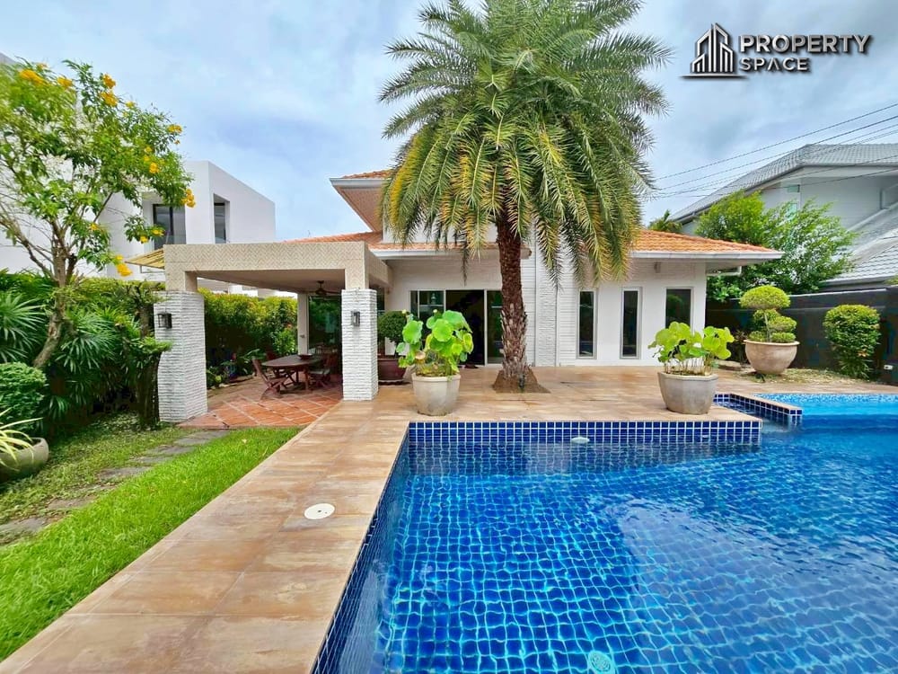 3-Bedroom Pool Villa with Stylish Mezzanine and Tropical Garden For sale  Image 3