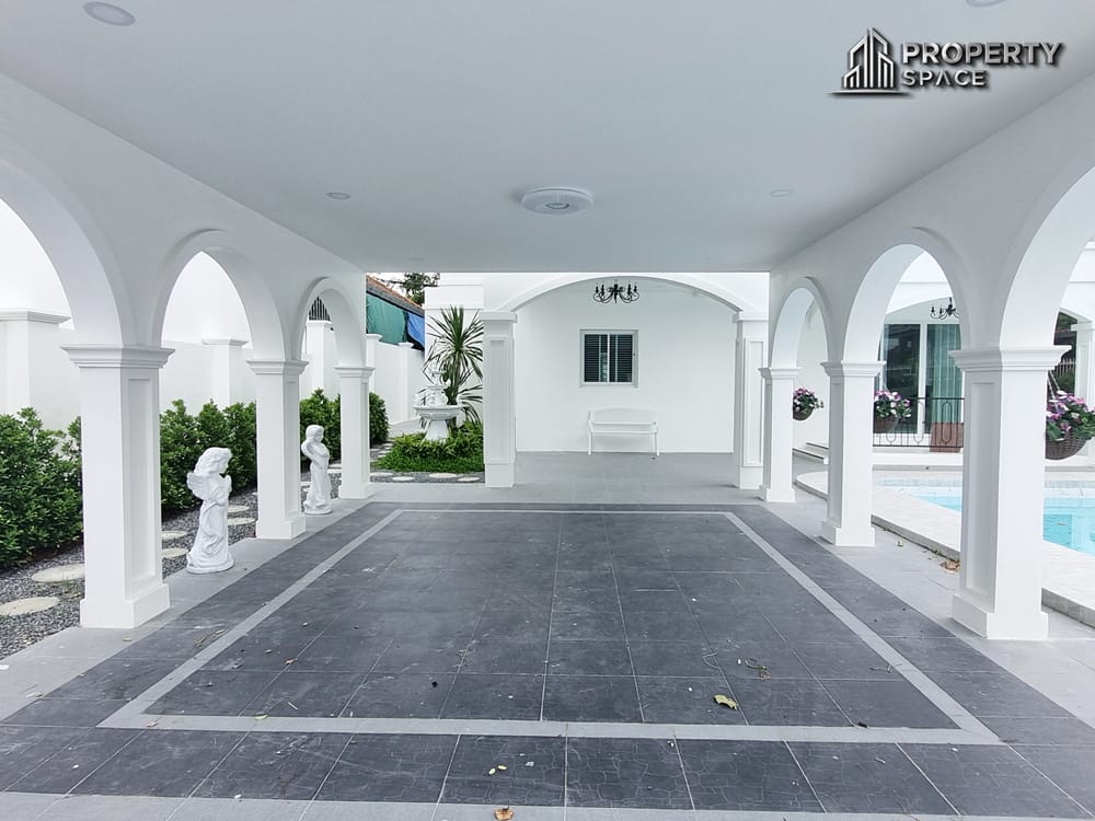 5 Bedroom Modern Luxury Pool Villa In North Pattaya For Sale (Installment Option Available) Image 6